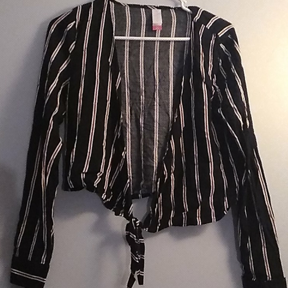 Jacket - Picture 1 of 4